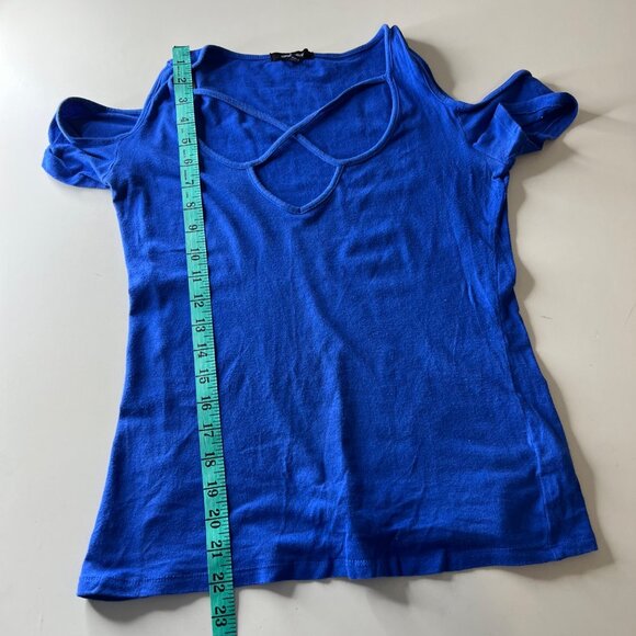 Ambience Women's Blue Cold Shoulder Top Size M - Picture 5 of 7